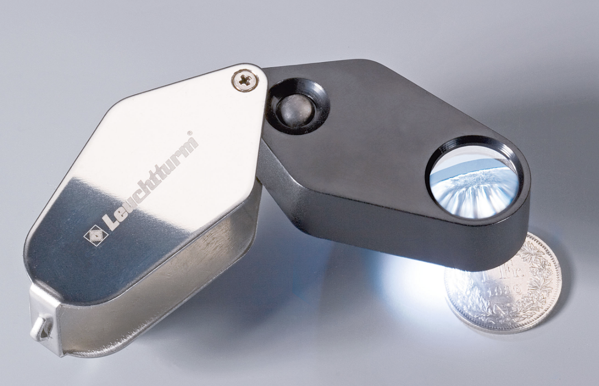 Lupa Led dobrável 10x  